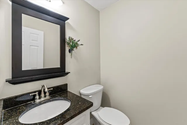 $570,000 | 37 Dugout Road, Unit B, Hudson, NH 03051