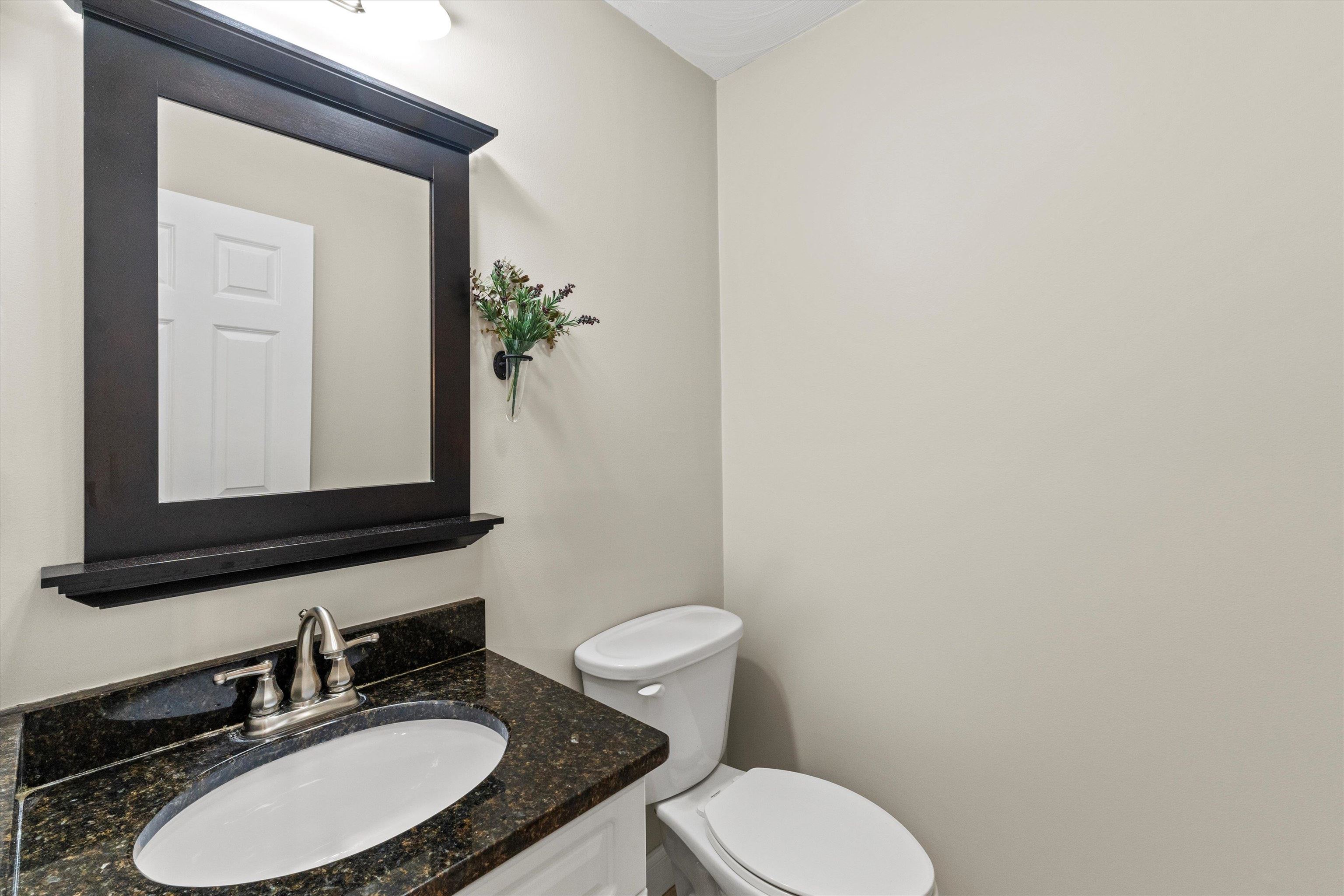 37 Dugout Road, Unit B Hudson, NH 03051 - Photo 14 of 37