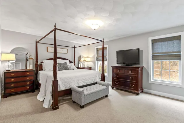 $570,000 | 37 Dugout Road, Unit B, Hudson, NH 03051