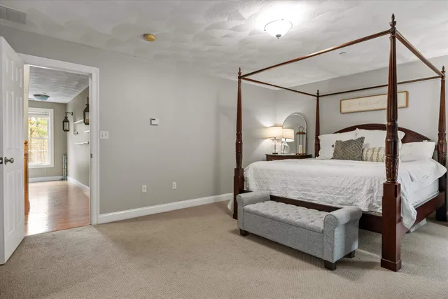 $570,000 | 37 Dugout Road, Unit B, Hudson, NH 03051