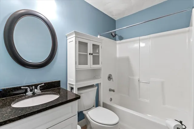 $570,000 | 37 Dugout Road, Unit B, Hudson, NH 03051