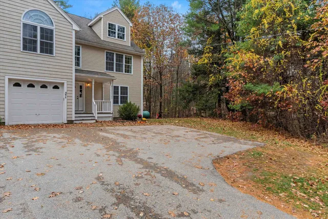 $570,000 | 37 Dugout Road, Unit B, Hudson, NH 03051