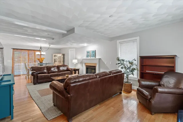 $570,000 | 37 Dugout Road, Unit B, Hudson, NH 03051