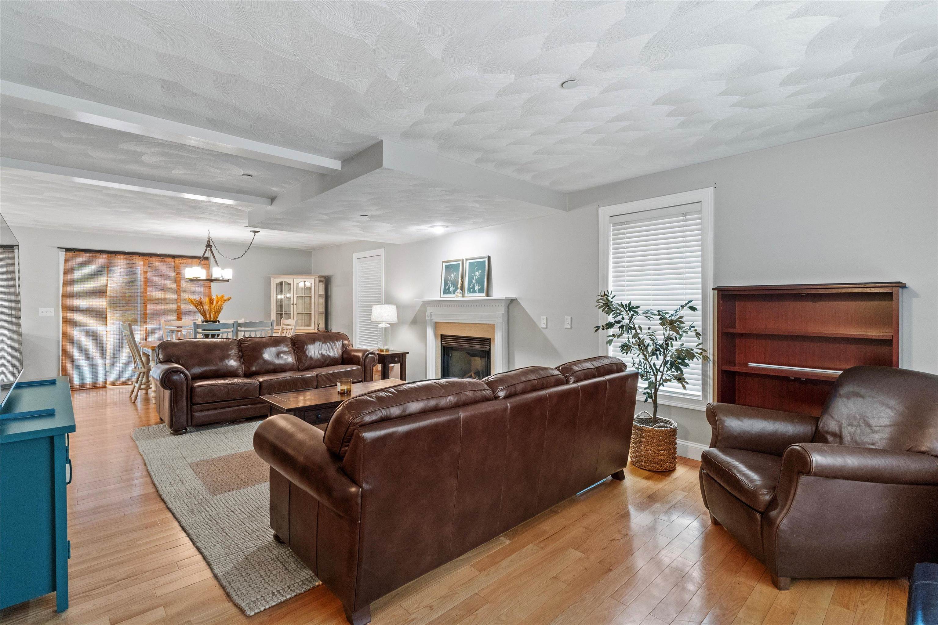 37 Dugout Road, Unit B Hudson, NH 03051 - Photo 8 of 37