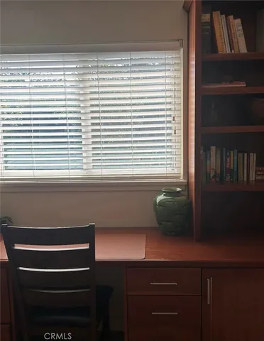 $5,850 | 5835 Babbitt Avenue, Encino, CA 91316