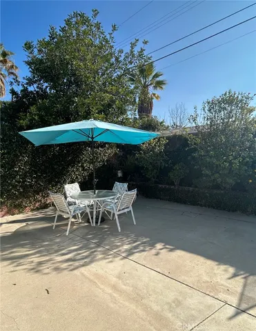 $5,850 | 5835 Babbitt Avenue, Encino, CA 91316