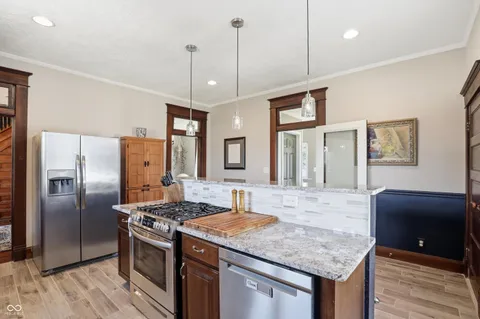 $525,000 | 2720 South 650 East, Whitestown, IN 46075