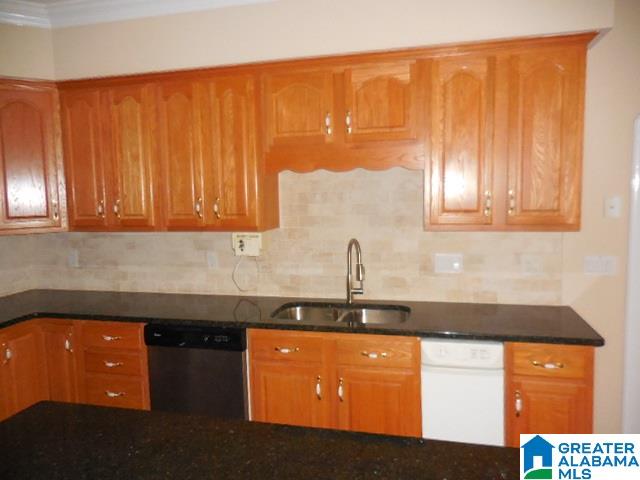 513 Ryding Circle Trussville, AL 35173 - Photo 9 of 26