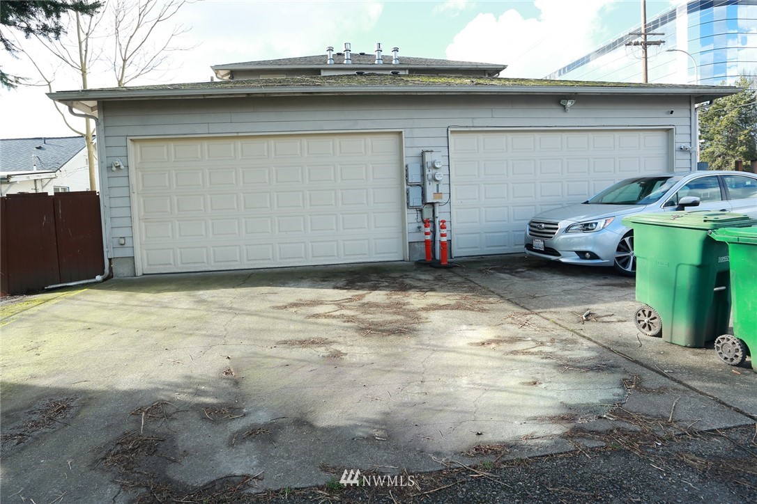 544 Wells Avenue North, Unit A Renton, WA 98057 - Photo 29 of 30 Gallery Image 29