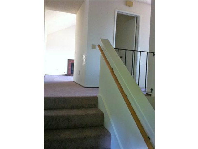 70 Forest Ridge Road, Unit 11 Monterey, CA 93940 - Photo 4 of 16 Gallery Image 4