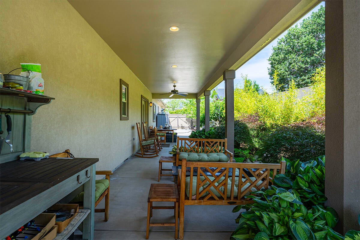 4231 Evening Ridge Terrace Medford, OR 97504 - Photo 25 of 41 25