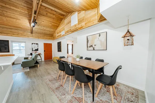 a view of a livingroom and dining room