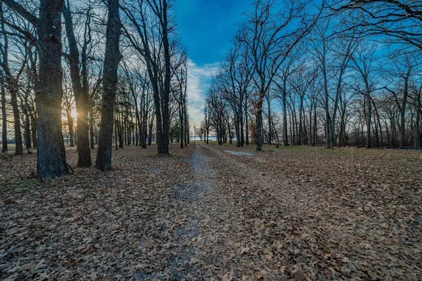 $439,000 | 674 Briggs Boulevard, East Tawakoni, TX 75472