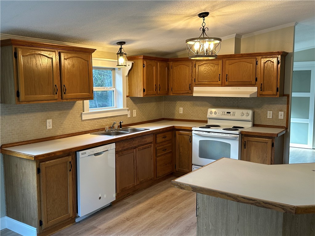 306 Chapel Fork Road Lewis Run, PA 16738 - Photo 7 of 22