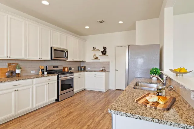 $349,000 | 217 Boxwood Drive, Buda, TX 78610