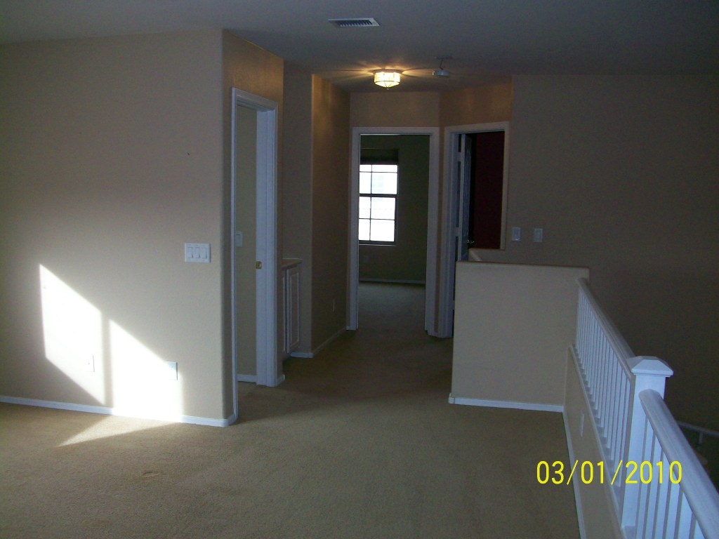 4312 South Rim Court Gilbert, AZ 85297 - Photo 16 of 20 View from loft into hall & other bedrms