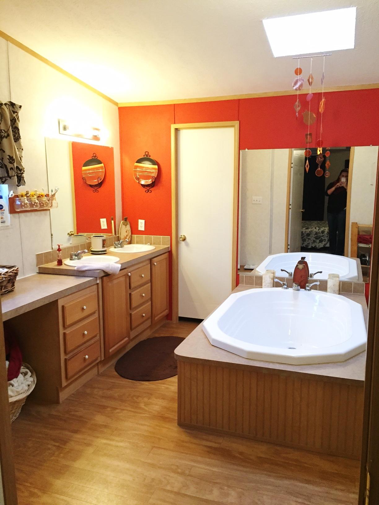 135 Raccoon Creek Road Crossville, TN 38572 - Photo 21 of 34 22-Master Bath