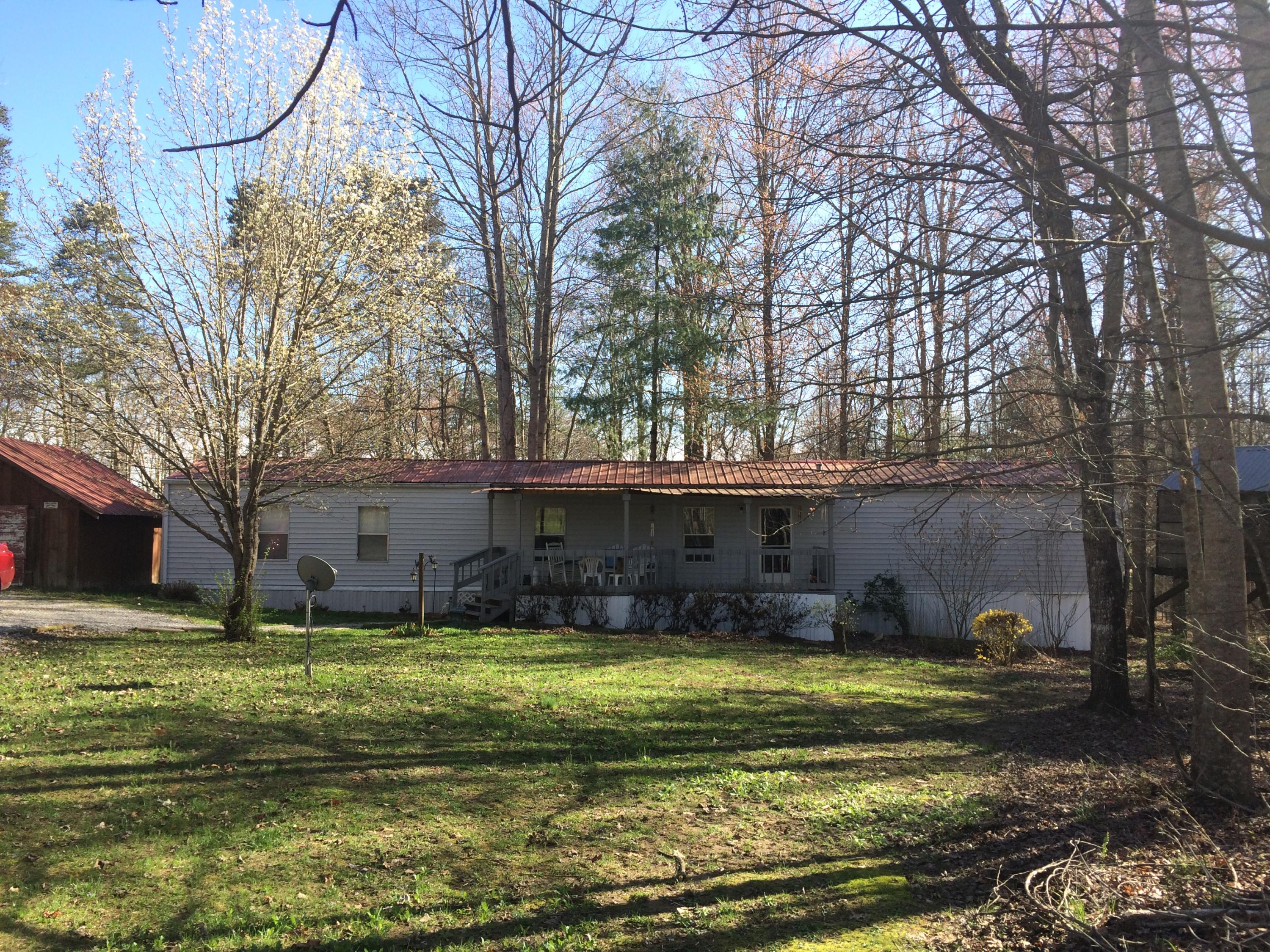 135 Raccoon Creek Road Crossville, TN 38572 - Photo 27 of 34 Front of 101 Raccoon Creek