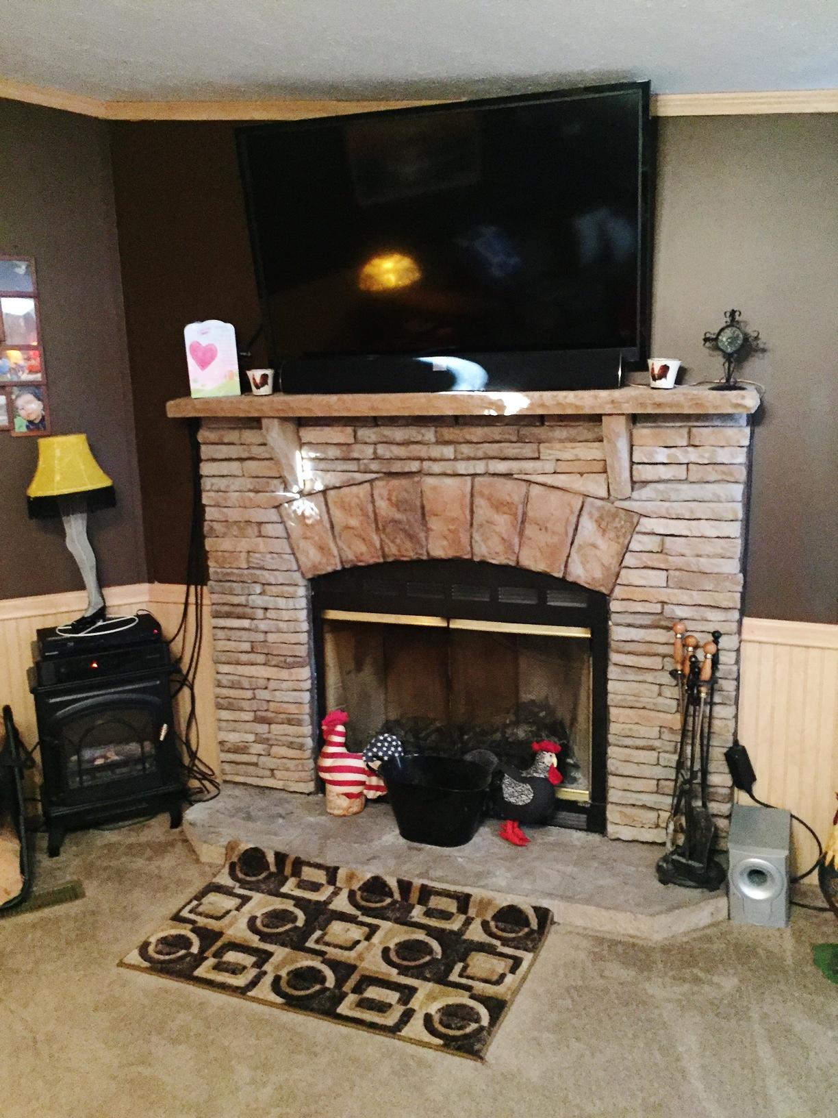 135 Raccoon Creek Road Crossville, TN 38572 - Photo 10 of 34 11-Living Room Fireplace