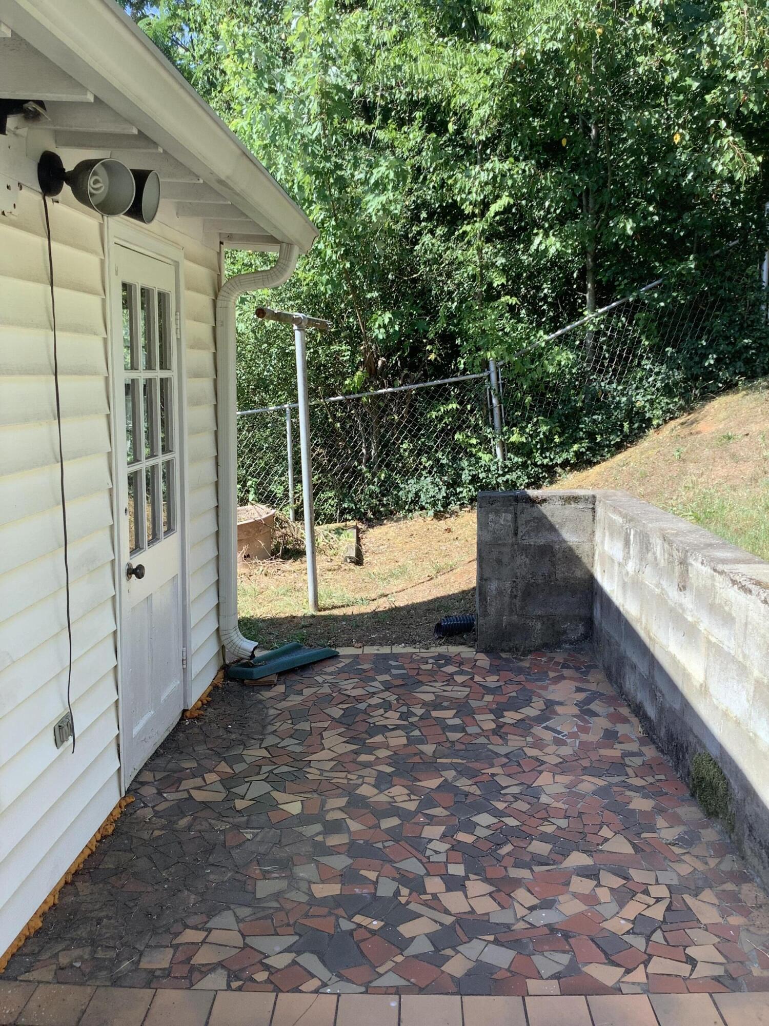 1341 Gunbarrel Road Chattanooga, TN 37421 - Photo 8 of 45 IMG_4406