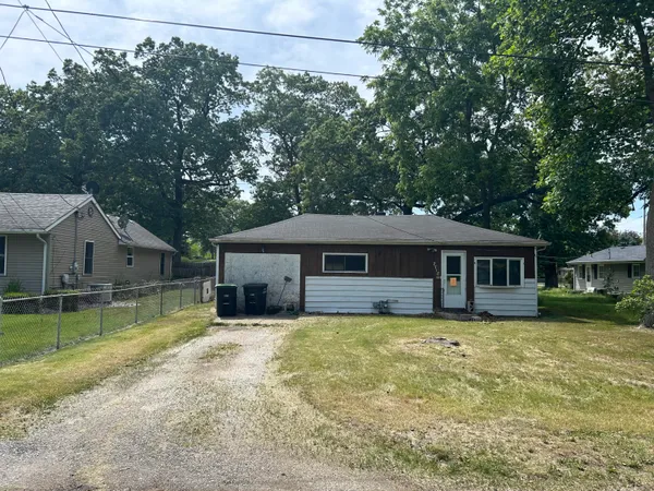 $110,000 | 2718 Hickory Street, Portage, IN 46368