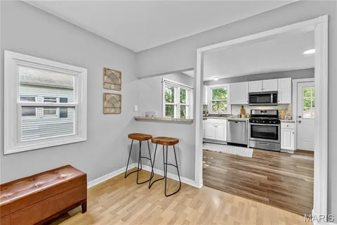 $224,900 | 2551 Gerhard Avenue, Maplewood, MO 63143