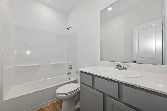 $309,995 | 3808 Moss Hl Road, Richmond, TX 77469