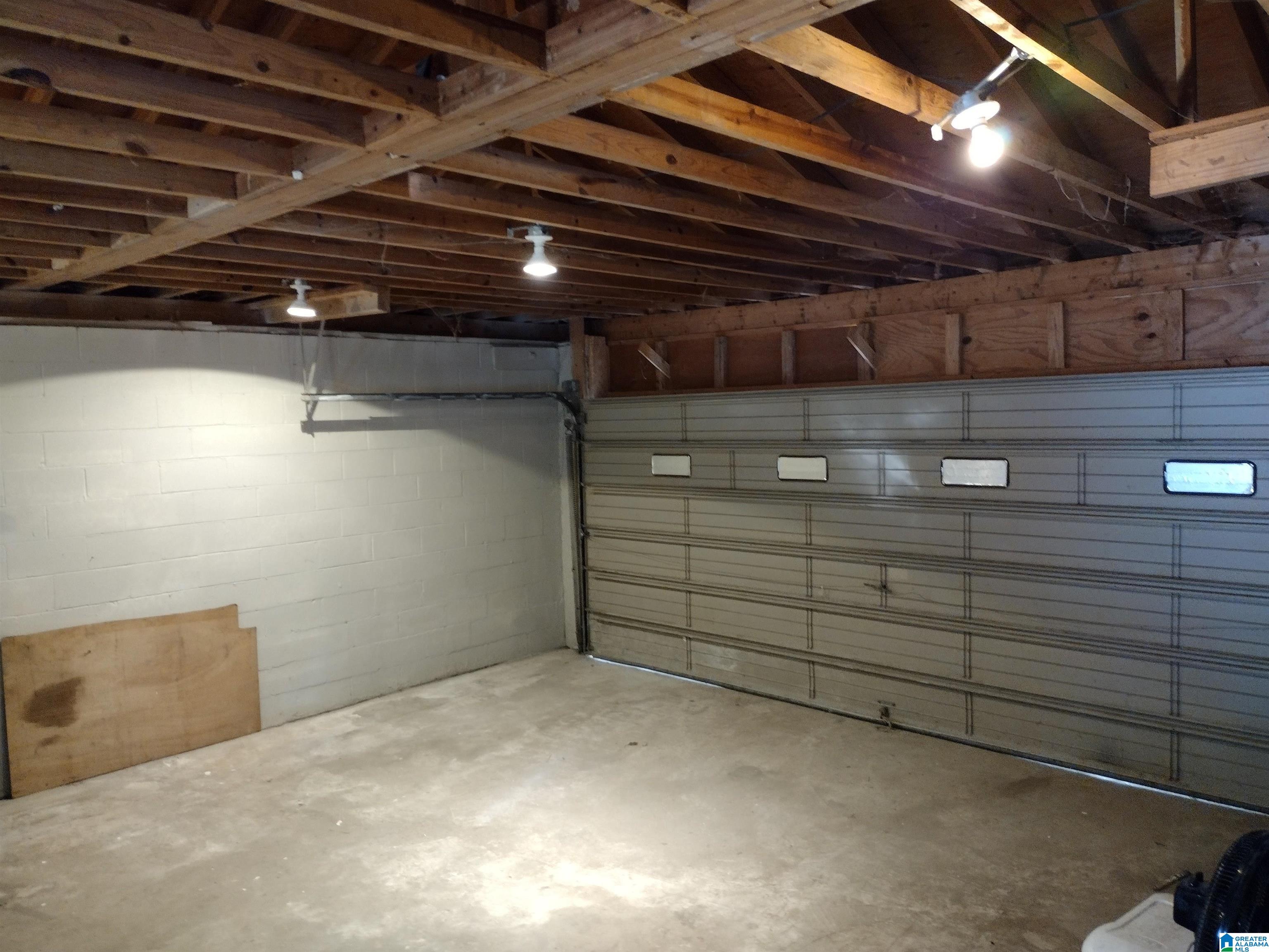 404 Shamrock Avenue Weaver, AL 36277 - Photo 18 of 47