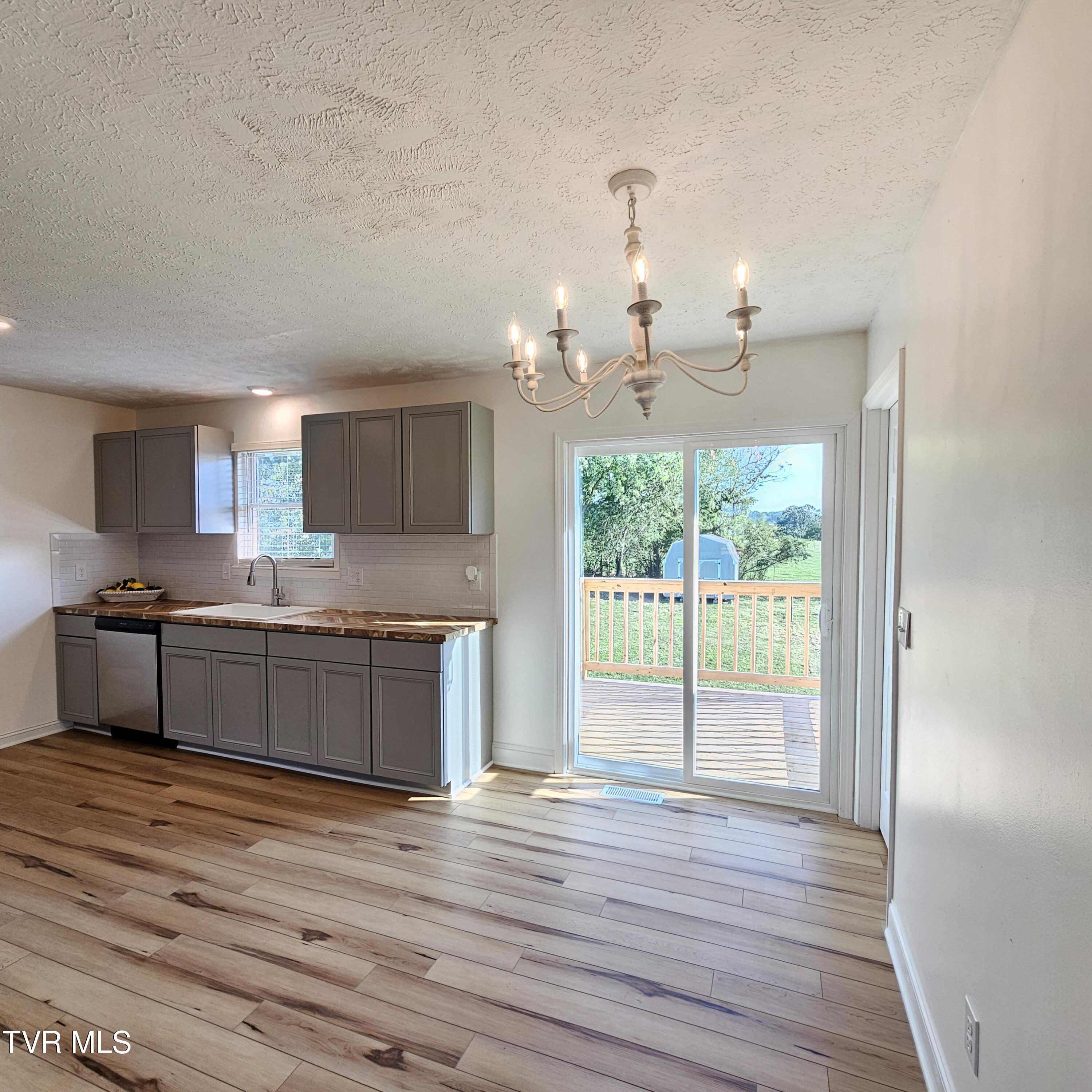 960 Maupin Road Chuckey, TN 37641 - Photo 7 of 40 20240824_180331