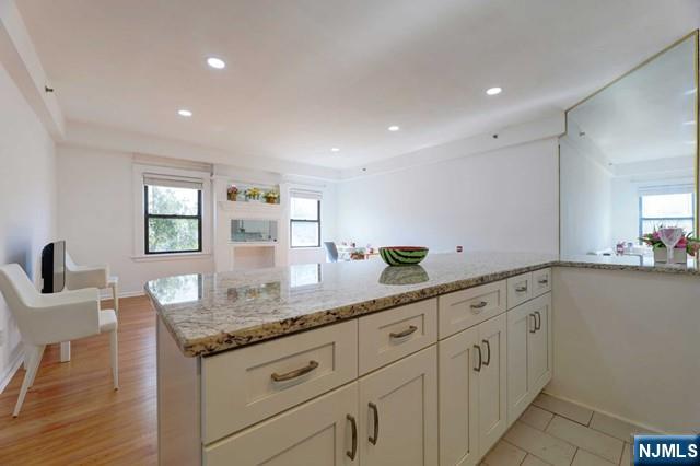 22 Engle Street, Unit R17 Englewood, NJ 07631 - Photo 26 of 36