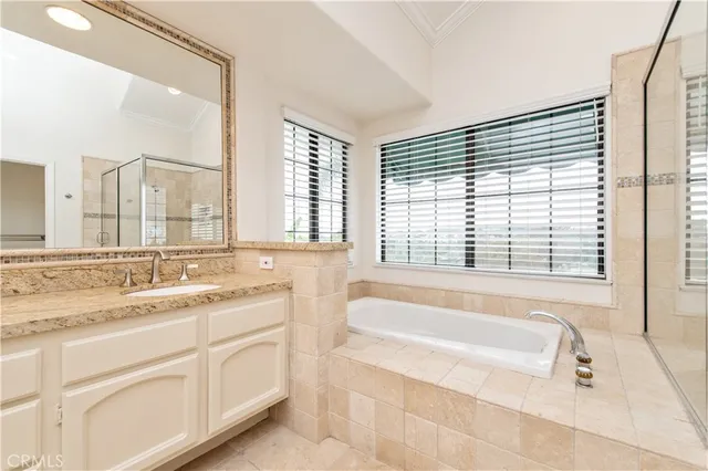 $6,500 | 22201 Wayside, Mission Viejo, CA 92692