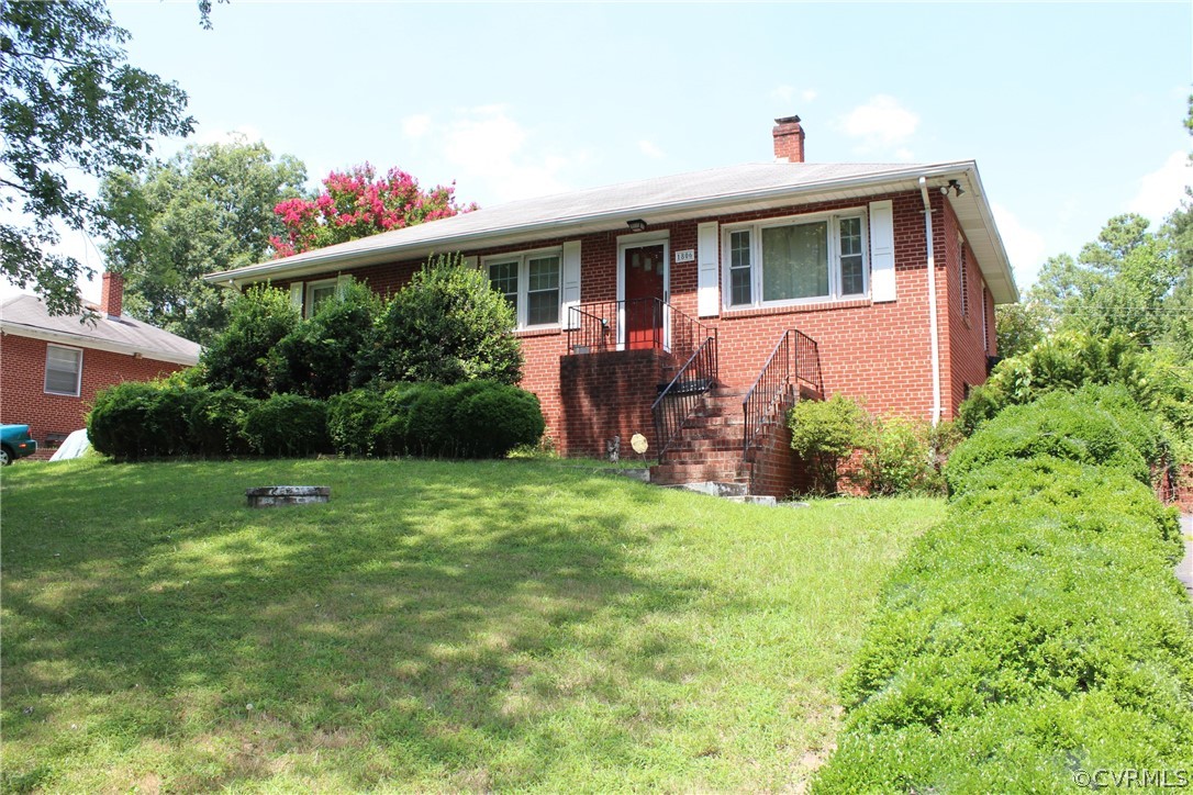 1806 Barrington Road Richmond, VA 23222 - Photo 1 of 6 Welcome home to 1806 Barrington Rd.