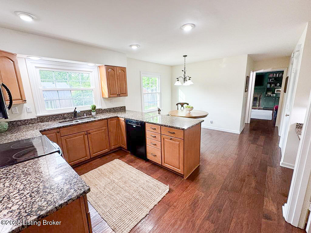 8602 Banbridge Road Louisville, KY 40242 - Photo 9 of 35 9