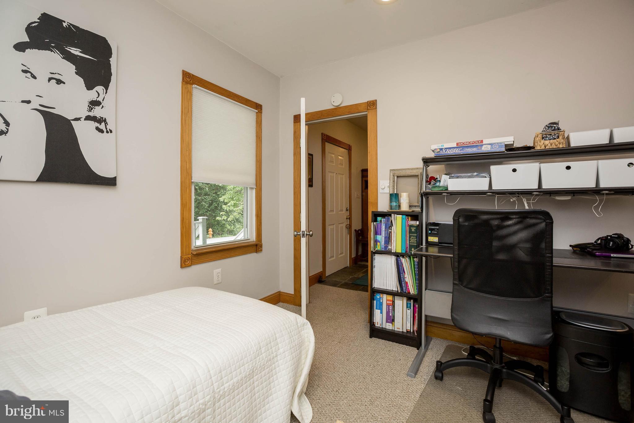 8799 Frederick Road Ellicott City, MD 21043 - Photo 13 of 22 Extra room/office