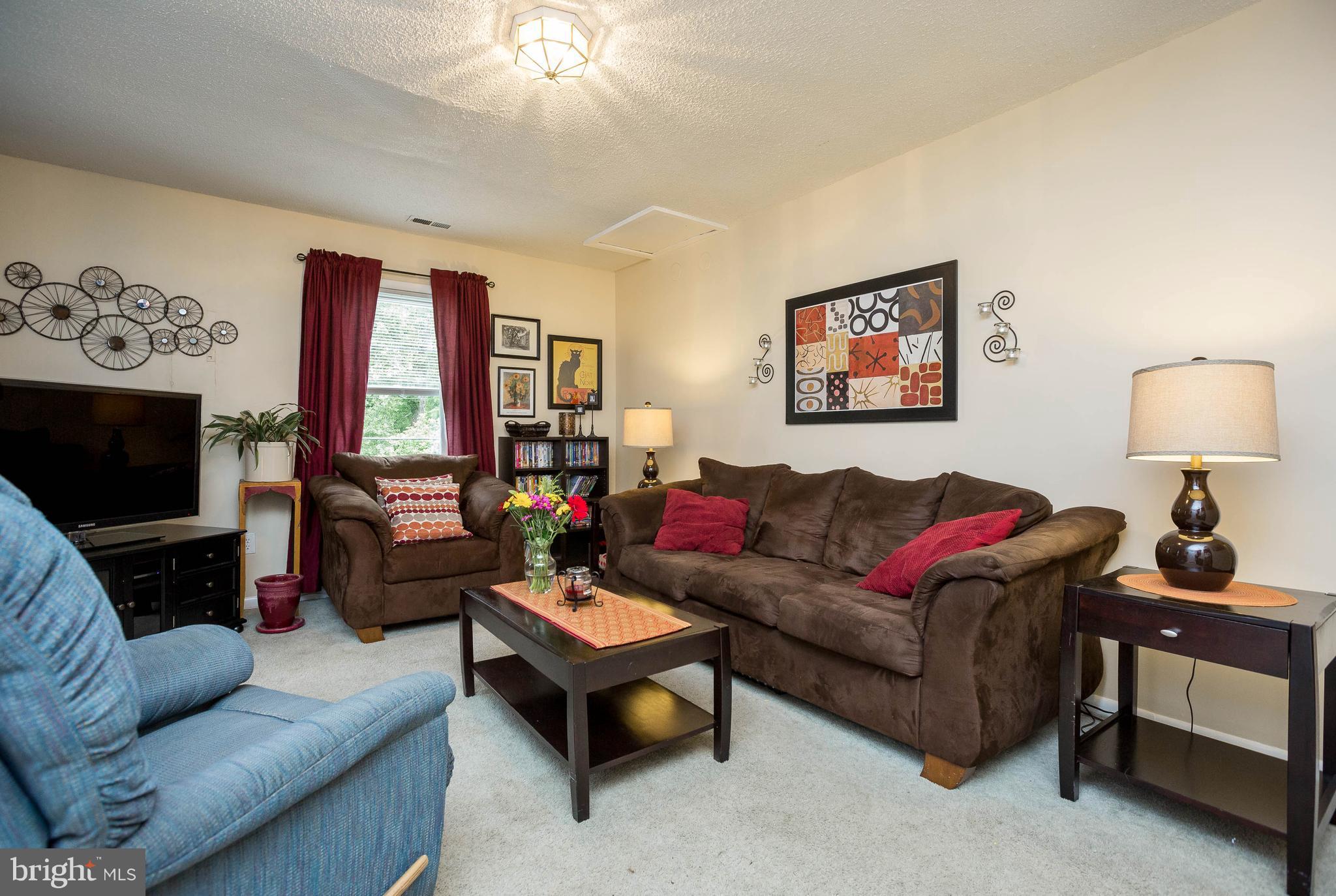 8799 Frederick Road Ellicott City, MD 21043 - Photo 3 of 22 Living Room