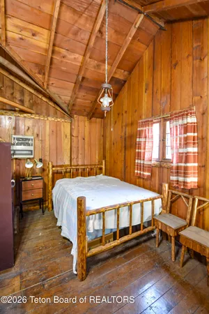 $189,900 | 136 North Lake Avenue, Pinedale, WY 82941