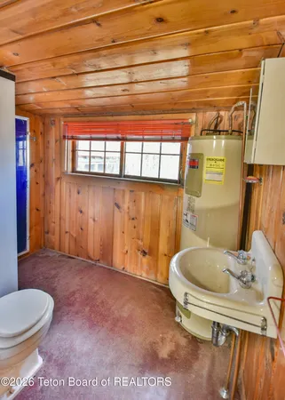 $189,900 | 136 North Lake Avenue, Pinedale, WY 82941