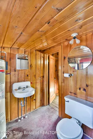 $189,900 | 136 North Lake Avenue, Pinedale, WY 82941