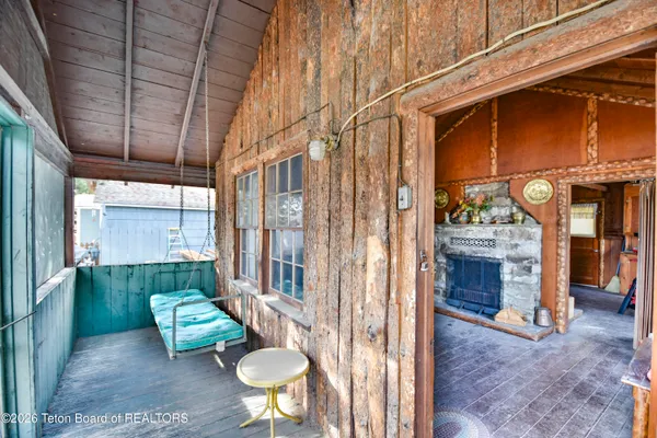 $189,900 | 136 North Lake Avenue, Pinedale, WY 82941