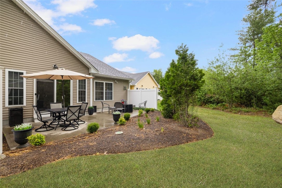 22 Rivers Edge Drive Coventry, RI 02816 - Photo 4 of 37