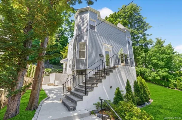 $739,000 | 15 Desmond Avenue, Bronxville, NY 10708