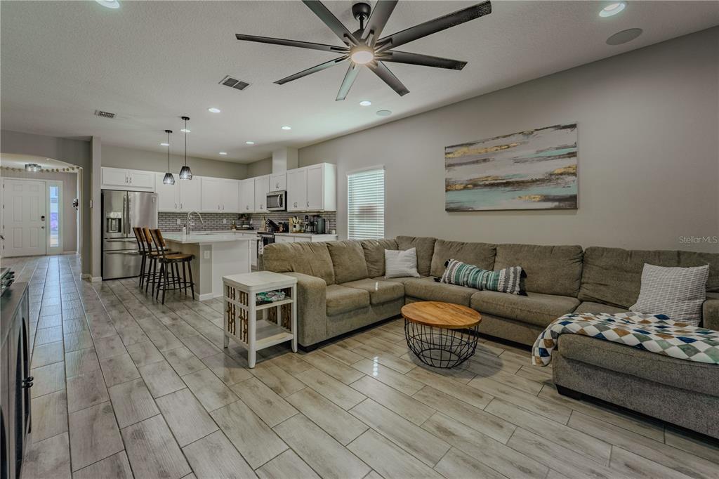 4020 Balsam Falls Road Deland, FL 32724 - Photo 13 of 44