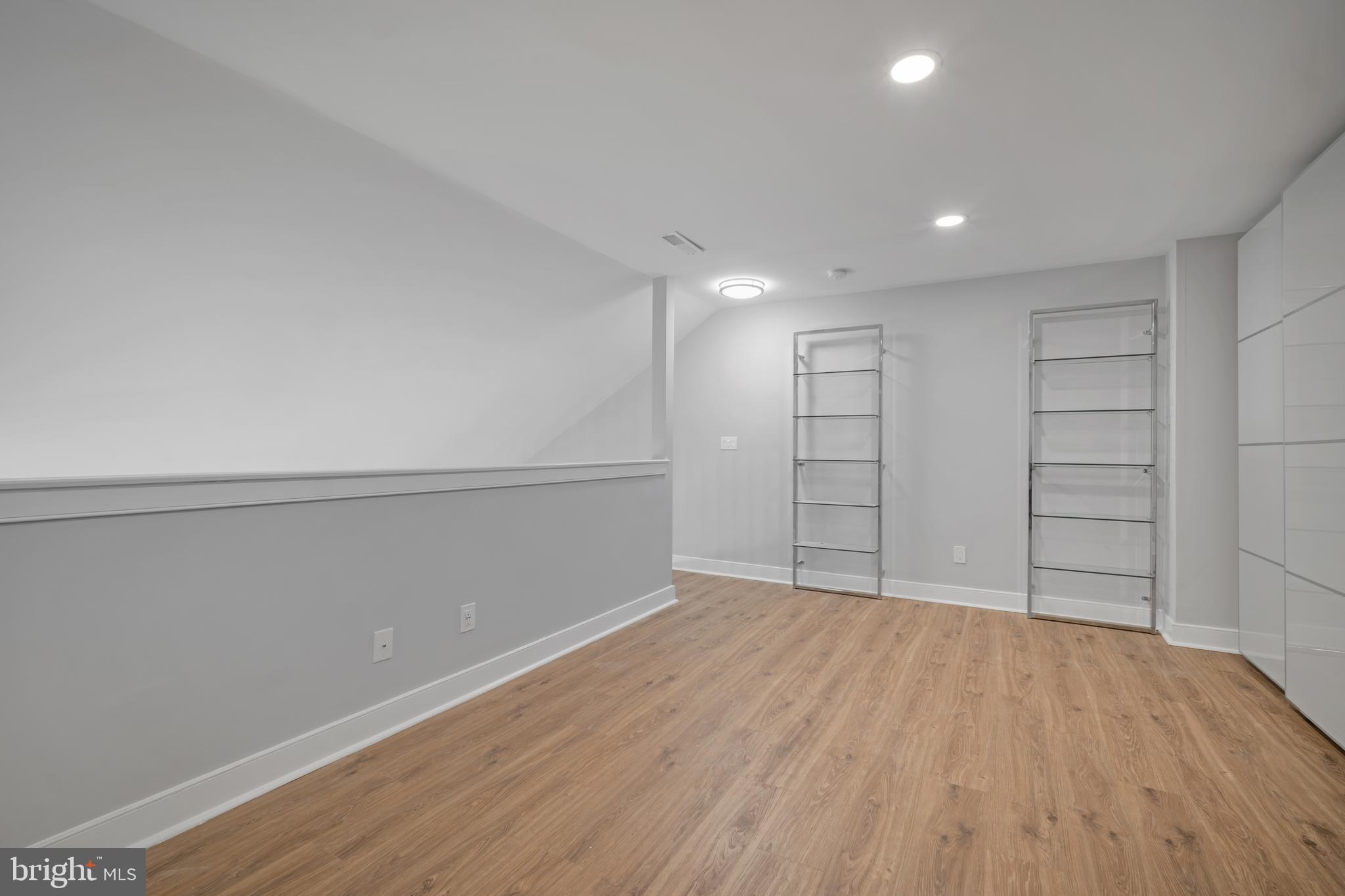 1630 Welsh Road, Unit 40E Philadelphia, PA 19115 - Photo 20 of 23