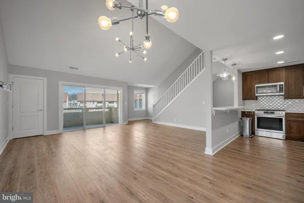 $349,900 | 1630 Welsh Road, Unit 40E, Philadelphia, PA 19115