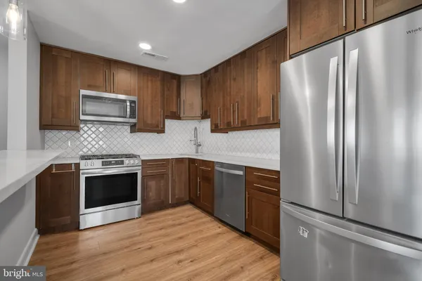 $349,900 | 1630 Welsh Road, Unit 40E, Philadelphia, PA 19115