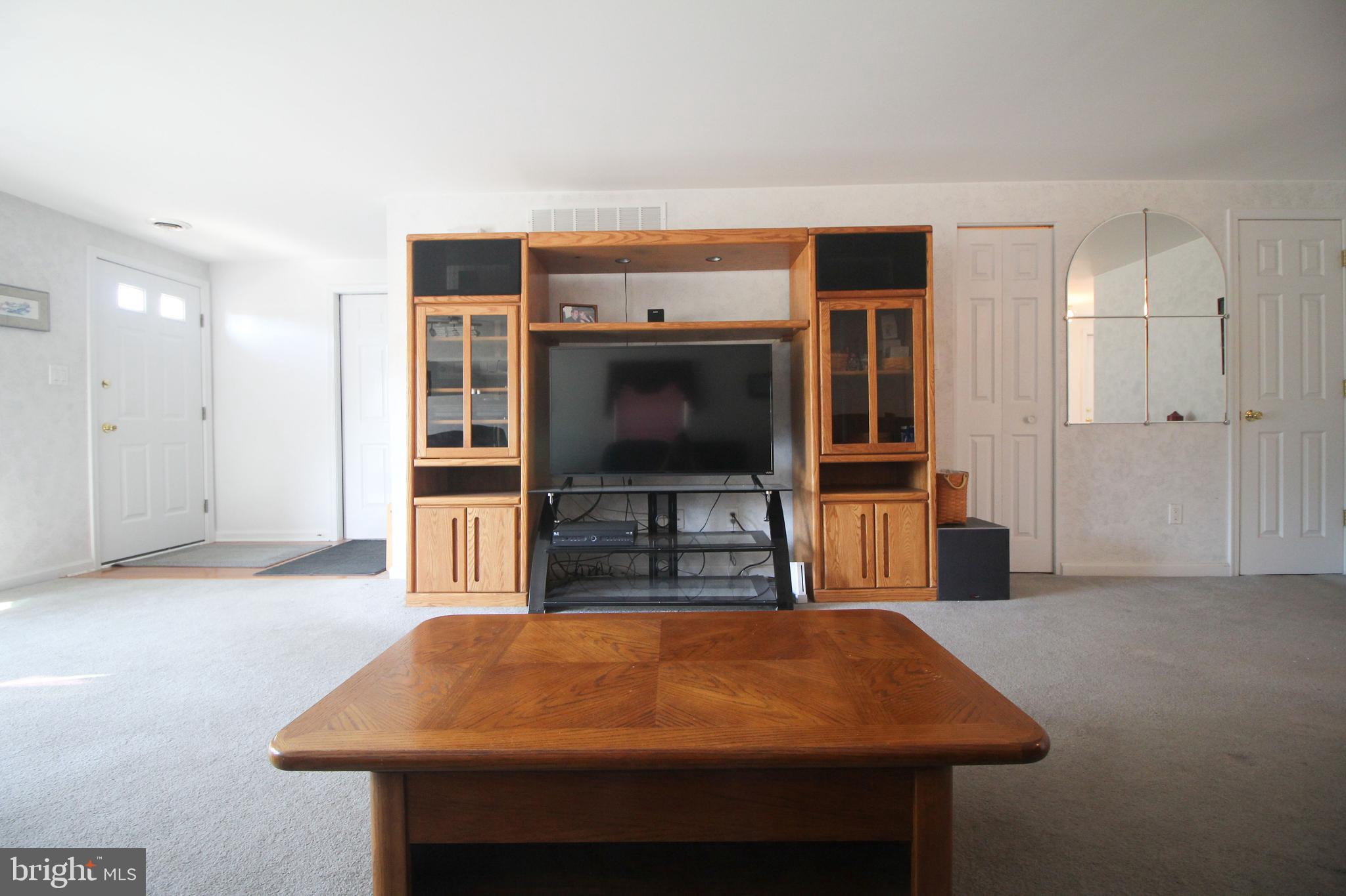 2154 Cecilton Warwick Road Warwick, MD 21912 - Photo 22 of 44 Entertainment center