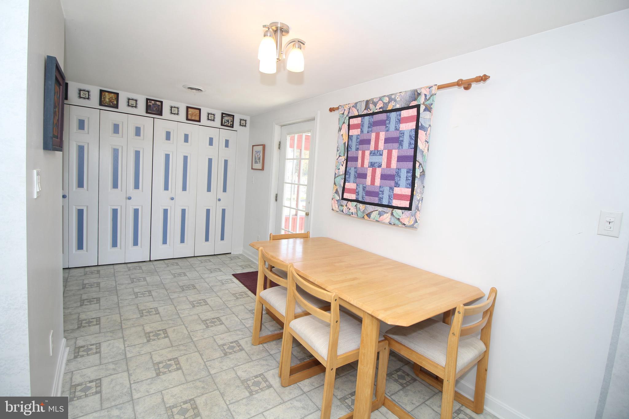 2154 Cecilton Warwick Road Warwick, MD 21912 - Photo 25 of 44 Dining area