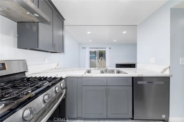 $585,000 | 555 South Azusa Avenue, Unit 4, Azusa, CA 91702