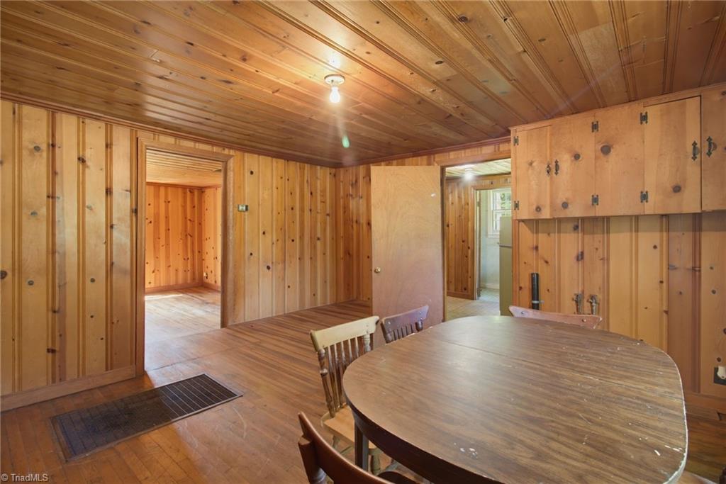 5650 Waller Road Pfafftown, NC 27040 - Photo 12 of 34 Gallery Image 12