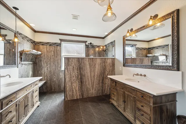 $4,500 | 4303 Pensacola Oaks Lane, Sugar Land, TX 77479